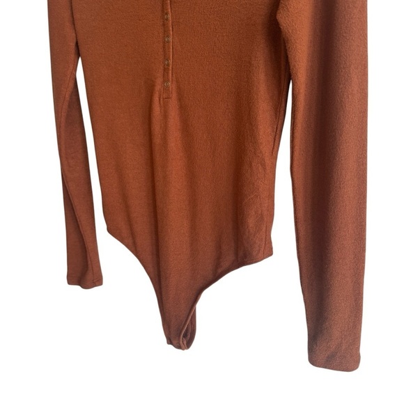 Abercrombie & Fitch Soft A&F Cozy Brown Henley Bodysuit, Size S - Picture 4 of 7